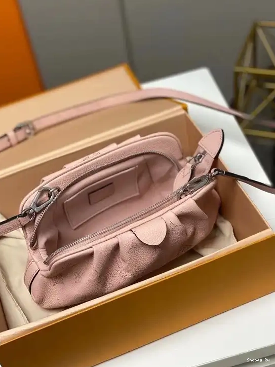 SCALA LOUIS MINI VUITTON POUCH 0515